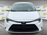 Used 2022 Toyota Corolla LE image 2