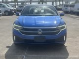Used 2022 Volkswagen Jetta SEL image 3
