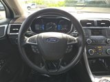 Used 2017 Ford Fusion SE image 6