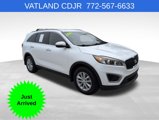 Used 2016 Kia Sorento LX image 1
