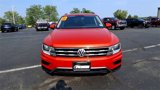 Used 2018 Volkswagen Tiguan SE w/ Panoramic Sunroof Package image 3