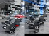 Used 2018 Chevrolet Bolt Premier w/ Driver Confidence II Package image 4
