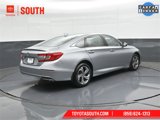 Used 2018 Honda Accord EX image 2