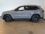 Used 2019 Jeep Grand Cherokee Laredo image 3