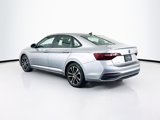 Used 2023 Volkswagen Jetta Sport image 5