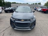Used 2018 Chevrolet Trax LT w/ LT Convenience Package image 2