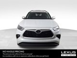 Used 2023 Toyota Highlander XLE image 3