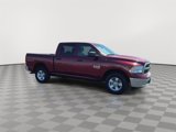 Used 2022 RAM 1500 Classic SLT image 2