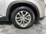 Used 2019 Hyundai Santa Fe SE image 2