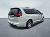 Used 2020 Chrysler Pacifica Touring-L Plus w/ Tire & Wheel Group image 4
