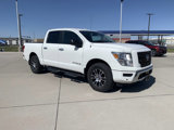 Used 2021 Nissan Titan SV w/ SV Convenience Package image 4