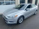 Used 2017 Ford Fusion SE image 2