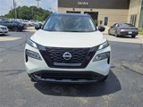 Used 2023 Nissan Rogue SV w/ SV Premium B Package image 2
