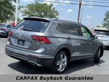Used 2018 Volkswagen Tiguan SEL Premium image 3