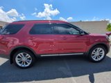 Used 2018 Ford Explorer XLT w/ Equipment Group 202A image 3
