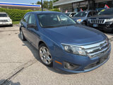 Used 2010 Ford Fusion SE image 2