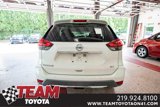 Used 2017 Nissan Rogue SV image 3