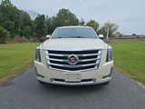 Used 2015 Cadillac Escalade ESV Luxury image 2