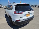 Used 2023 Jeep Cherokee Altitude Lux image 4