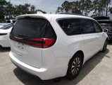 Used 2021 Chrysler Pacifica Touring-L image 3