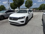Used 2021 Volkswagen Passat 2.0T SE image 2