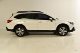 Used 2018 Subaru Outback 2.5i Limited image 3
