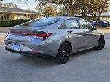 Used 2023 Hyundai Elantra SEL image 5