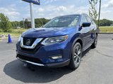 Used 2017 Nissan Rogue SL w/ SL Premium Package image 5
