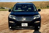 Used 2017 Honda Pilot Touring image 2