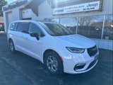 New 2024 Chrysler Pacifica Limited w/ Trailer Tow Group image 3