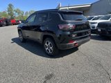 Used 2022 Jeep Compass Trailhawk w/ Trailhawk Elite Group image 3