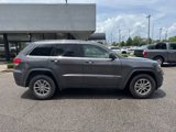 Used 2018 Jeep Grand Cherokee Laredo image 4
