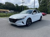 Used 2023 Hyundai Elantra SEL w/ Convenience Package image 2