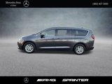 Used 2022 Chrysler Voyager LX image 2