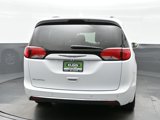 Used 2020 Chrysler Pacifica Touring-L w/ Tire & Wheel Group image 5