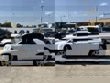 Used 2016 Chrysler 300 C image 3