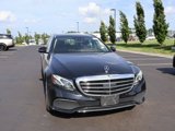 Used 2017 Mercedes-Benz E 400 4MATIC Wagon image 4