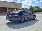 Used 2020 Toyota Camry SE image 5