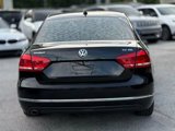 Used 2015 Volkswagen Passat TDI SEL Premium image 4