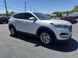 Used 2018 Hyundai Tucson SE image 1
