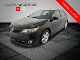 Used 2014 Toyota Camry SE image 3