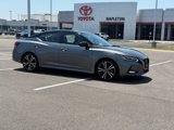 Used 2022 Nissan Sentra SR w/ SR Premium Package image 2