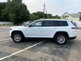 Used 2023 Jeep Grand Cherokee L Laredo image 4