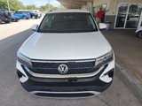 Used 2022 Volkswagen Taos SE image 2