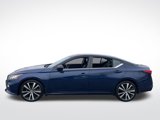 Used 2022 Nissan Altima 2.5 SR image 2