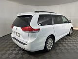Used 2012 Toyota Sienna XLE w/ Entertainment Pkg image 3