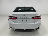Used 2023 Toyota Camry SE image 3