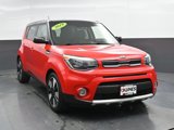 Used 2019 Kia Soul + image 4