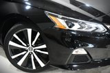 Used 2020 Nissan Altima 2.5 SR image 2
