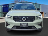 Certified 2024 Volvo XC40 B5 Core image 2